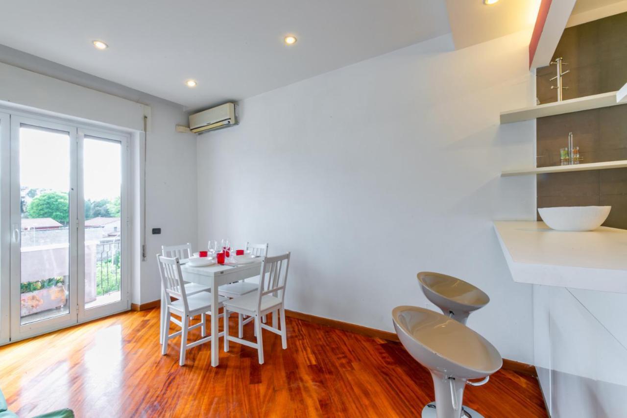 Apartment La Casa Di Delia By Typney Rom